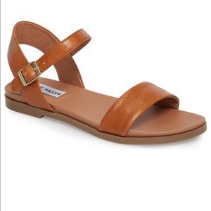 Steve Madden Rivvalls Sandal